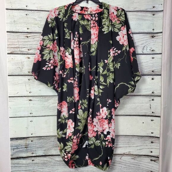 Umgee Small Black Floral Kimono Cover - Picture 1 of 8
